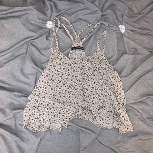 Brandy Melville floral top